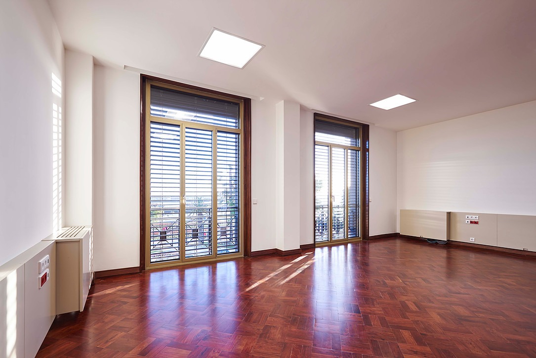 Escritório com vista para o mar